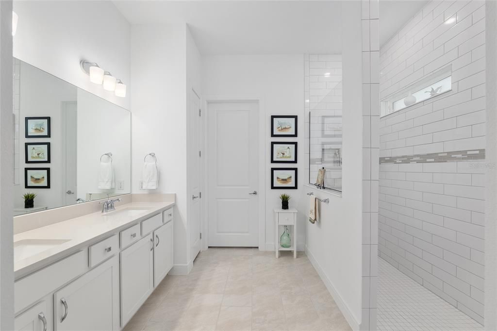 На продажу: $499,900 (2 спален, 2 ванн, 2110 Квадратных фут)