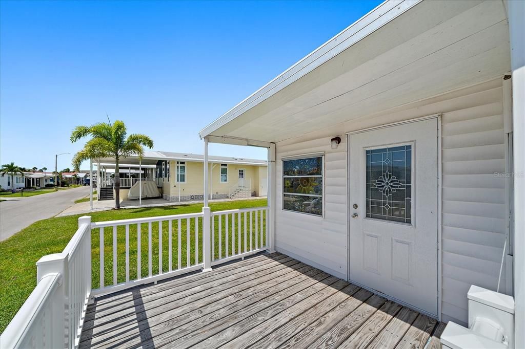 For Sale: $95,000 (1 beds, 1 baths, 552 Square Feet)