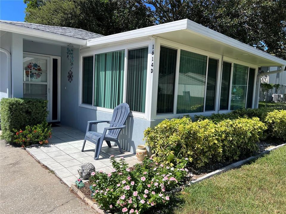 Recently Sold: $169,000 (1 beds, 1 baths, 814 Square Feet)