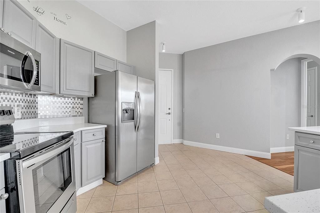 В аренду: $1,950 (3 спален, 2 ванн, 1542 Квадратных фут)