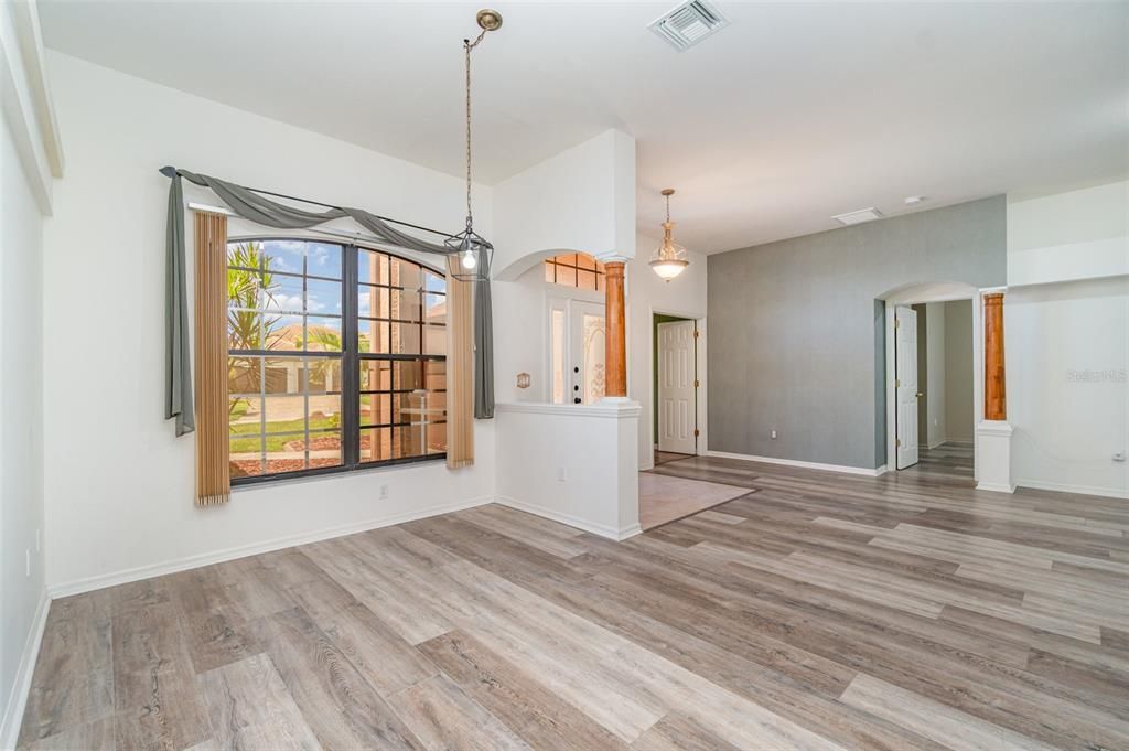 На продажу: $415,000 (3 спален, 2 ванн, 2640 Квадратных фут)