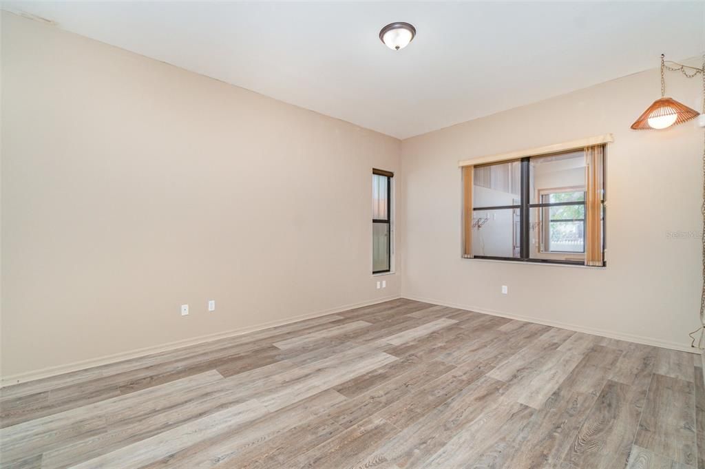 На продажу: $415,000 (3 спален, 2 ванн, 2640 Квадратных фут)