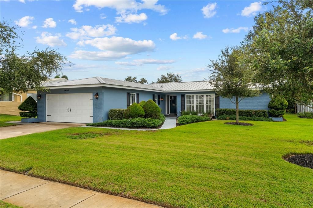 Active With Contract: $645,000 (3 beds, 2 baths, 1749 Square Feet)