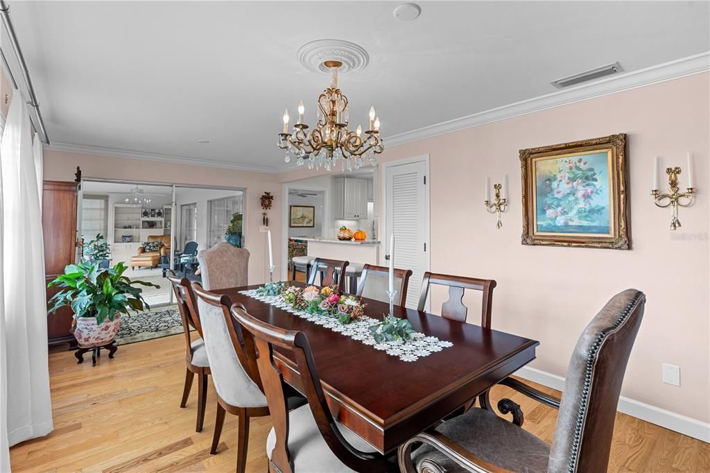 Active With Contract: $645,000 (3 beds, 2 baths, 1749 Square Feet)