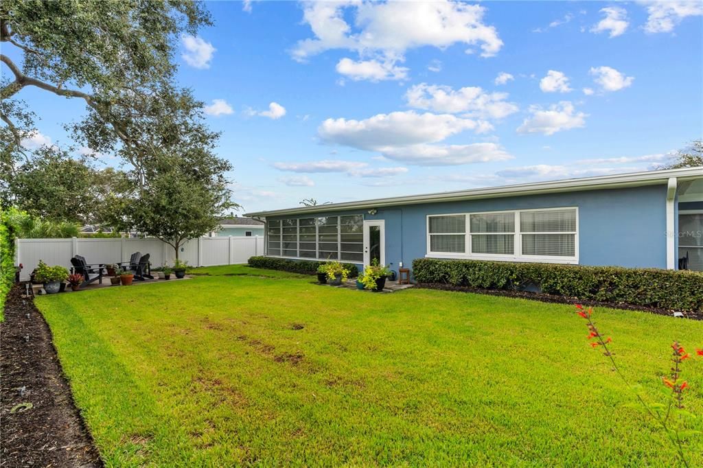 Active With Contract: $645,000 (3 beds, 2 baths, 1749 Square Feet)