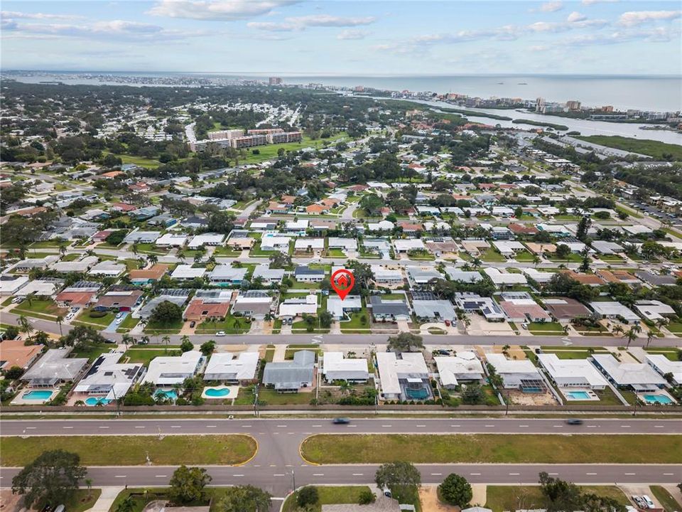 Active With Contract: $645,000 (3 beds, 2 baths, 1749 Square Feet)