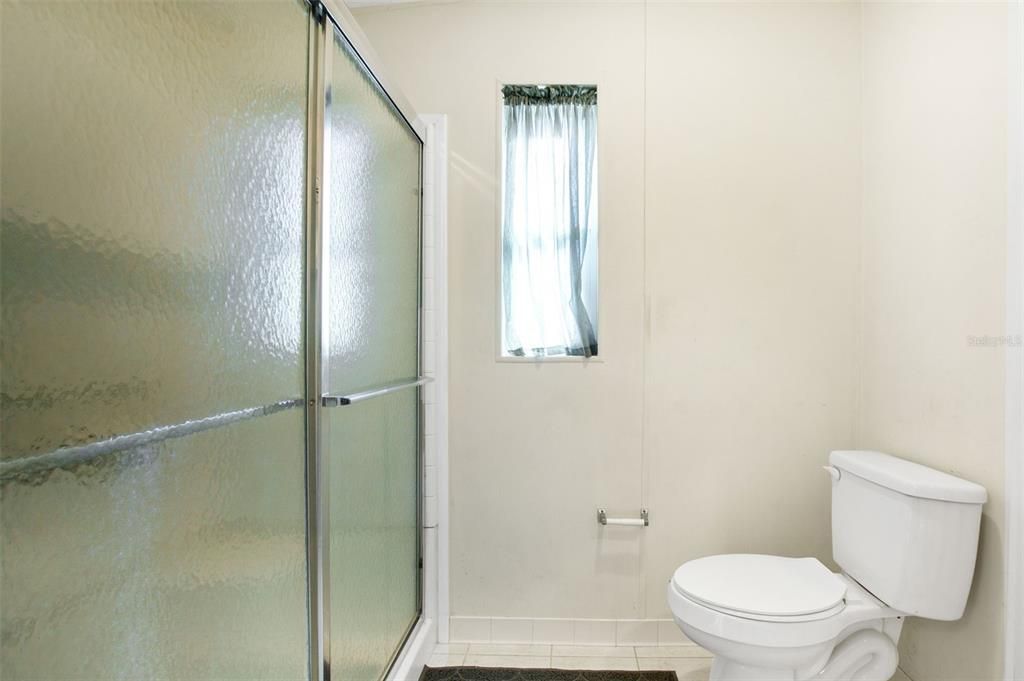 Active With Contract: $194,000 (3 beds, 2 baths, 1568 Square Feet)