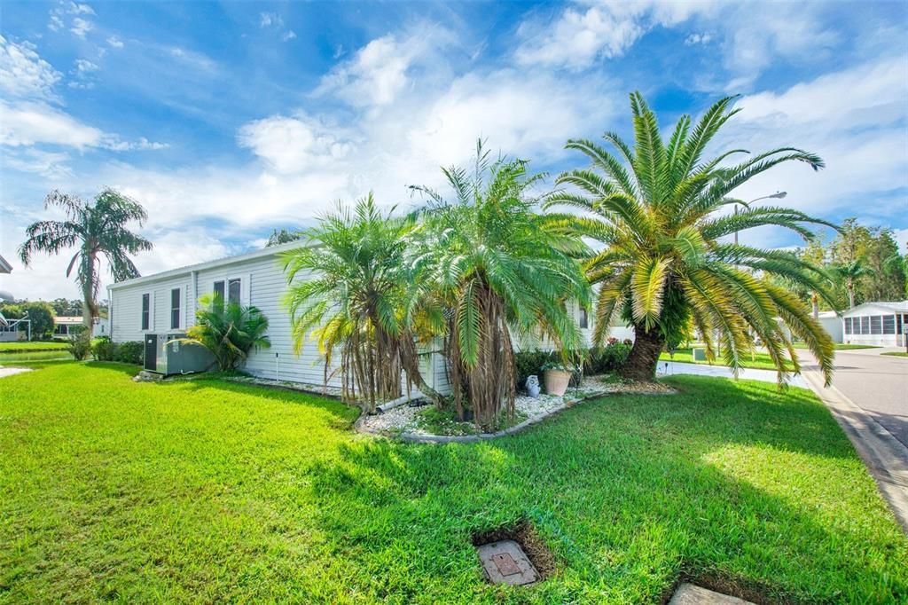 Active With Contract: $194,000 (3 beds, 2 baths, 1568 Square Feet)