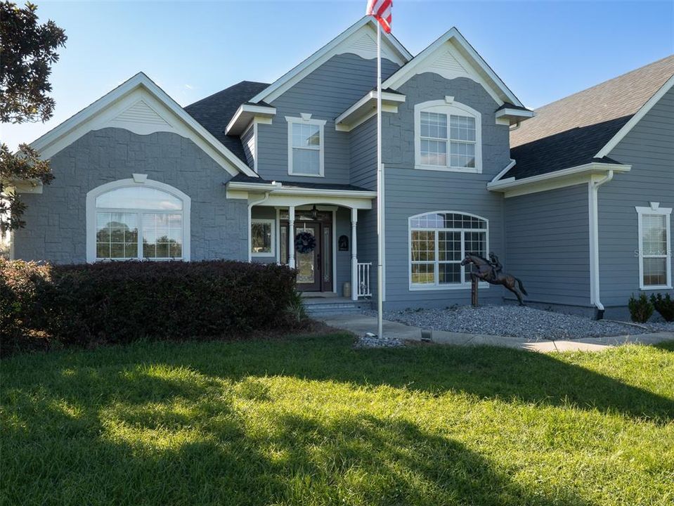 For Sale: $1,595,000 (5 beds, 3 baths, 4044 Square Feet)