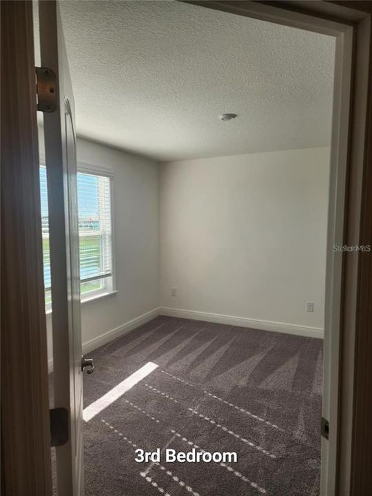 For Rent: $2,500 (3 beds, 2 baths, 1732 Square Feet)