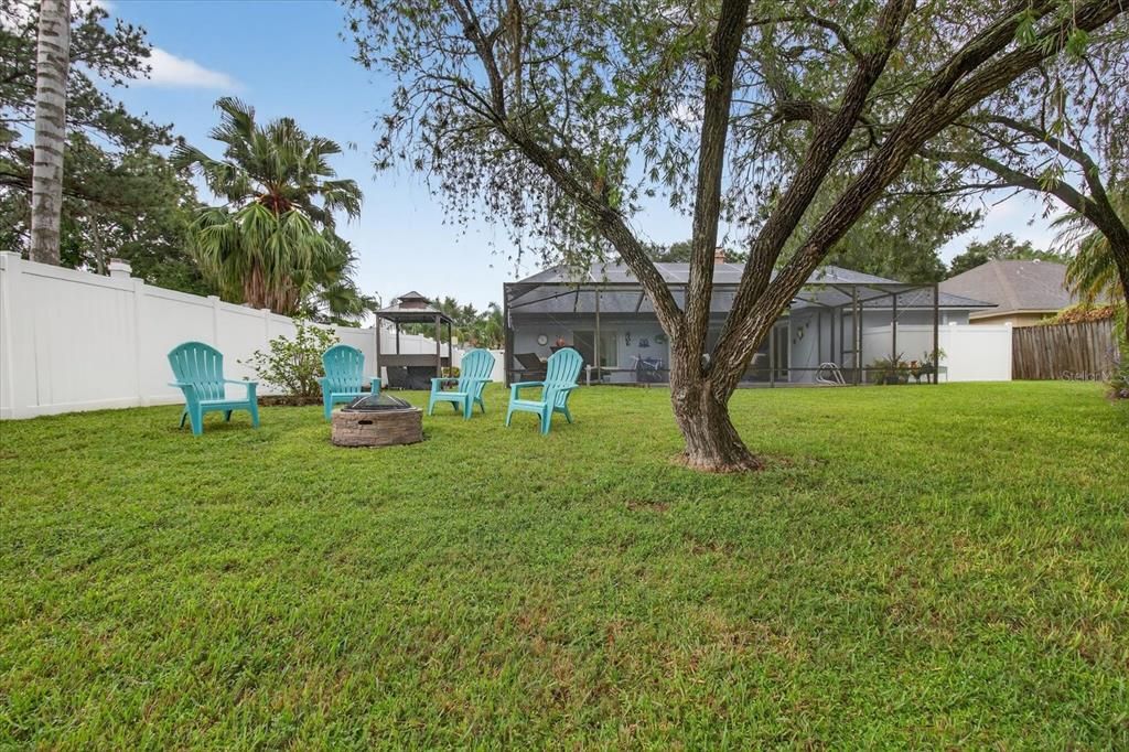 Activo con contrato: $449,000 (3 camas, 2 baños, 1848 Pies cuadrados)