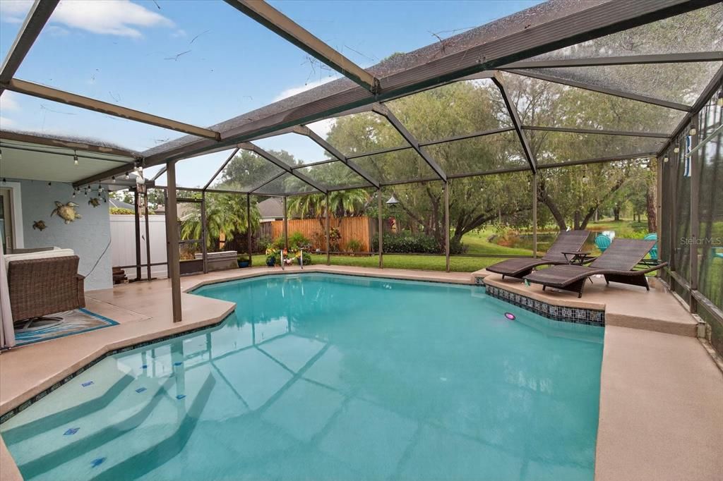 Activo con contrato: $449,000 (3 camas, 2 baños, 1848 Pies cuadrados)