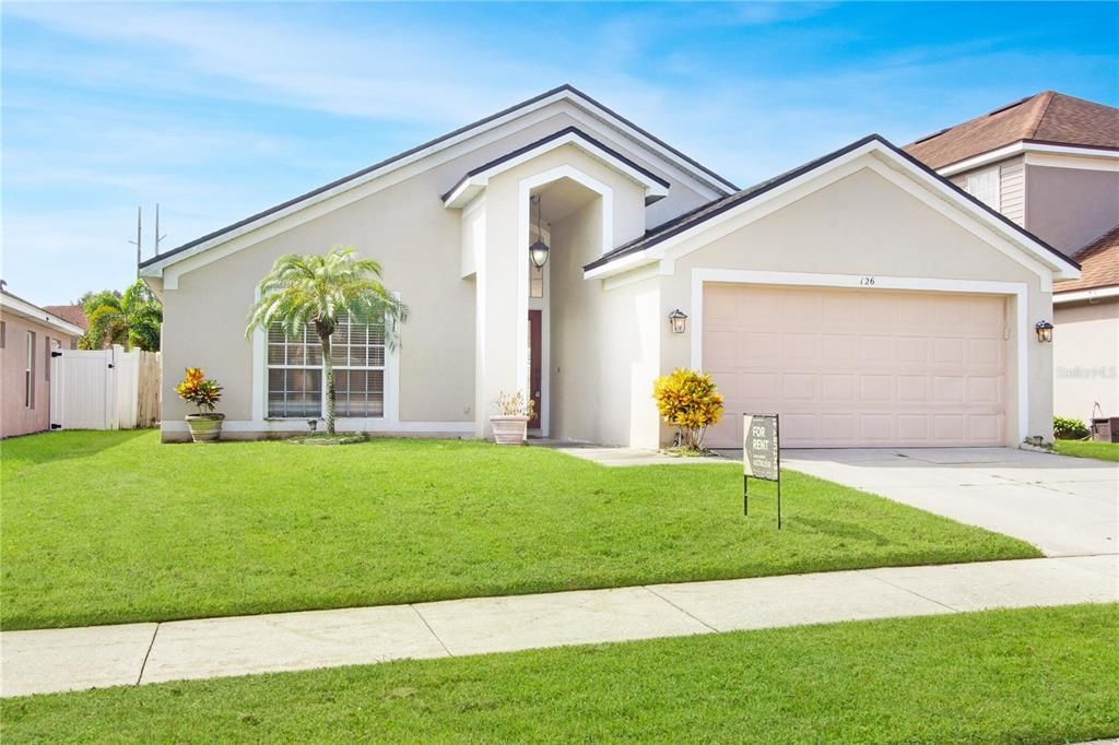 出租: $2,500 (3 贝兹, 2 浴室, 1422 平方英尺)