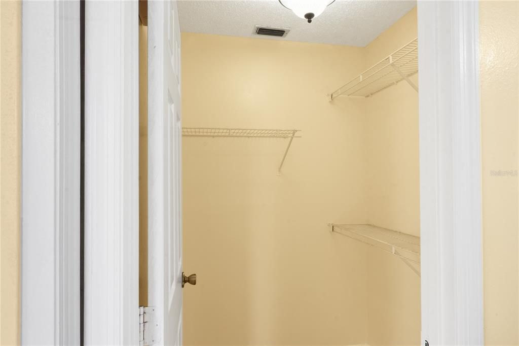 出租: $2,500 (3 贝兹, 2 浴室, 1422 平方英尺)