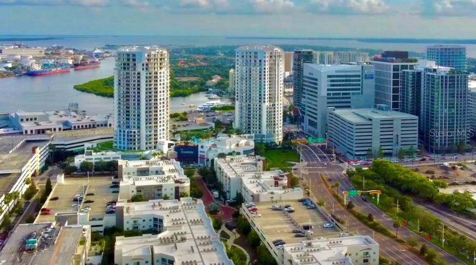 出租: $6,500 (3 贝兹, 3 浴室, 1733 平方英尺)