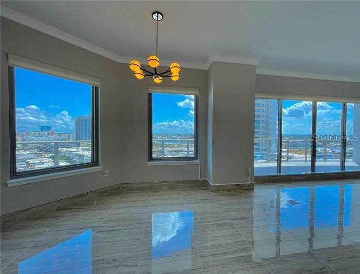 出租: $6,500 (3 贝兹, 3 浴室, 1733 平方英尺)