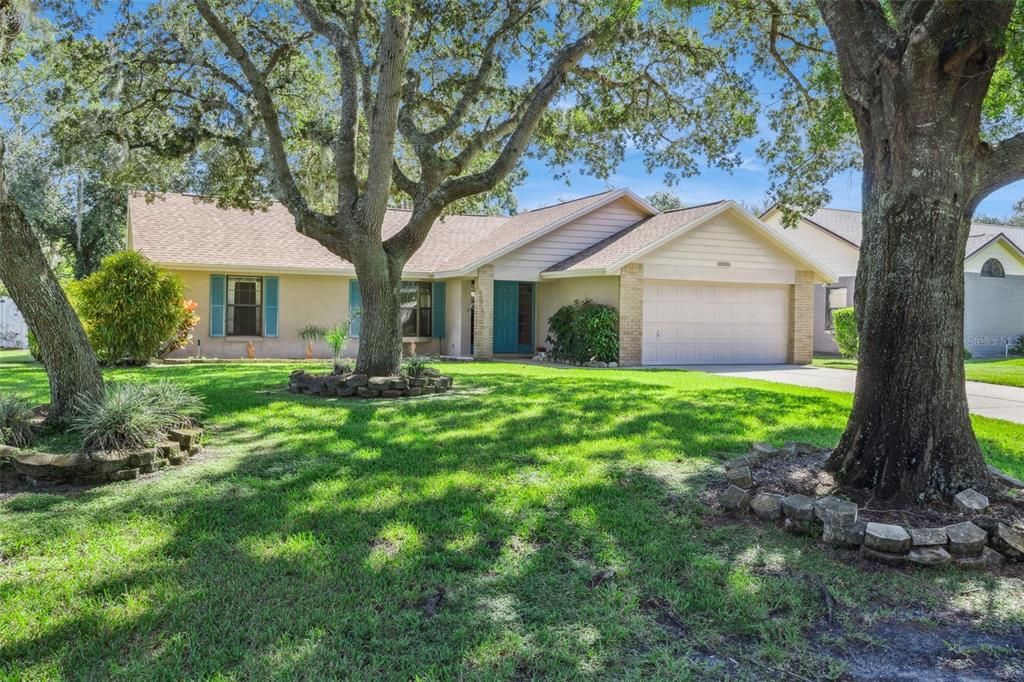 Active With Contract: $280,000 (3 beds, 2 baths, 1396 Square Feet)