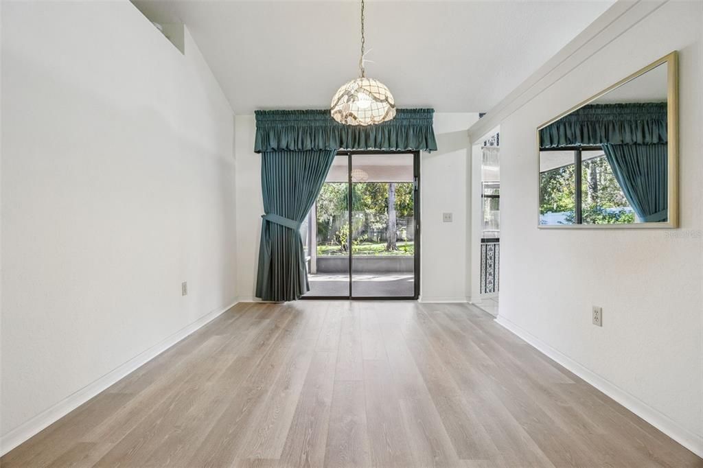 Active With Contract: $280,000 (3 beds, 2 baths, 1396 Square Feet)