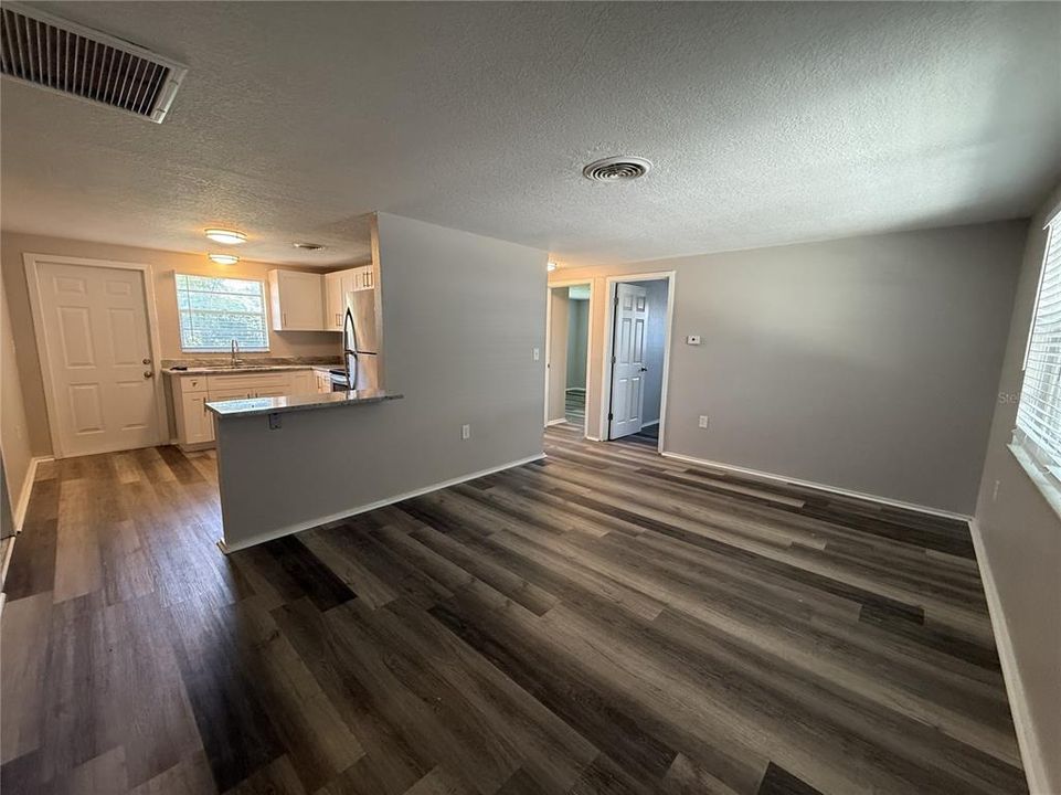 En Renta: $1,700 (3 camas, 1 baños, 1022 Pies cuadrados)