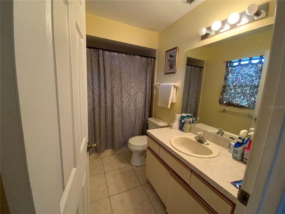 Activo con contrato: $259,900 (3 camas, 2 baños, 1781 Pies cuadrados)