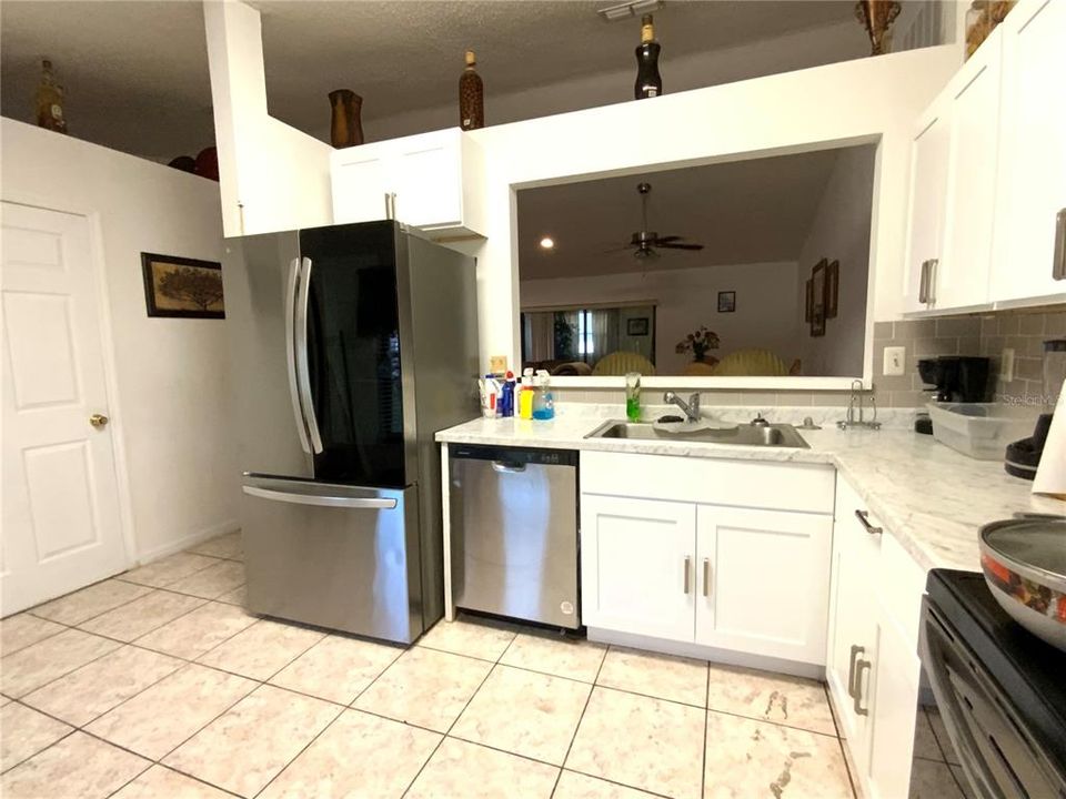 Activo con contrato: $259,900 (3 camas, 2 baños, 1781 Pies cuadrados)