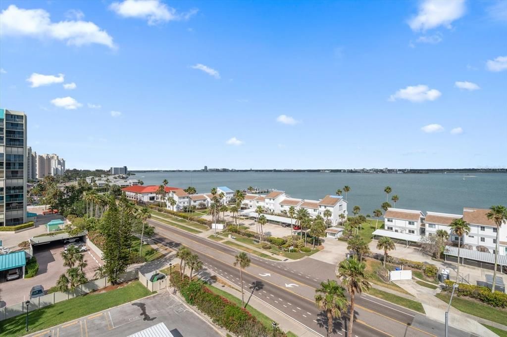 For Rent: $5,000 (2 beds, 2 baths, 1392 Square Feet)