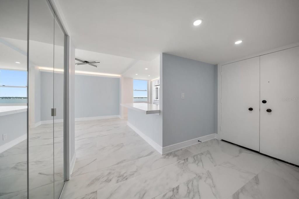 For Rent: $5,000 (2 beds, 2 baths, 1392 Square Feet)