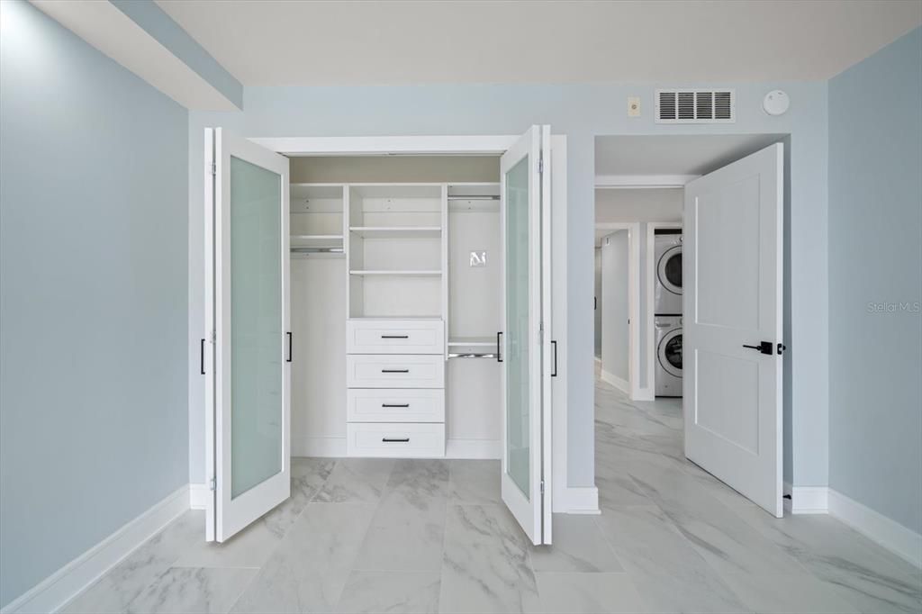 For Rent: $5,000 (2 beds, 2 baths, 1392 Square Feet)