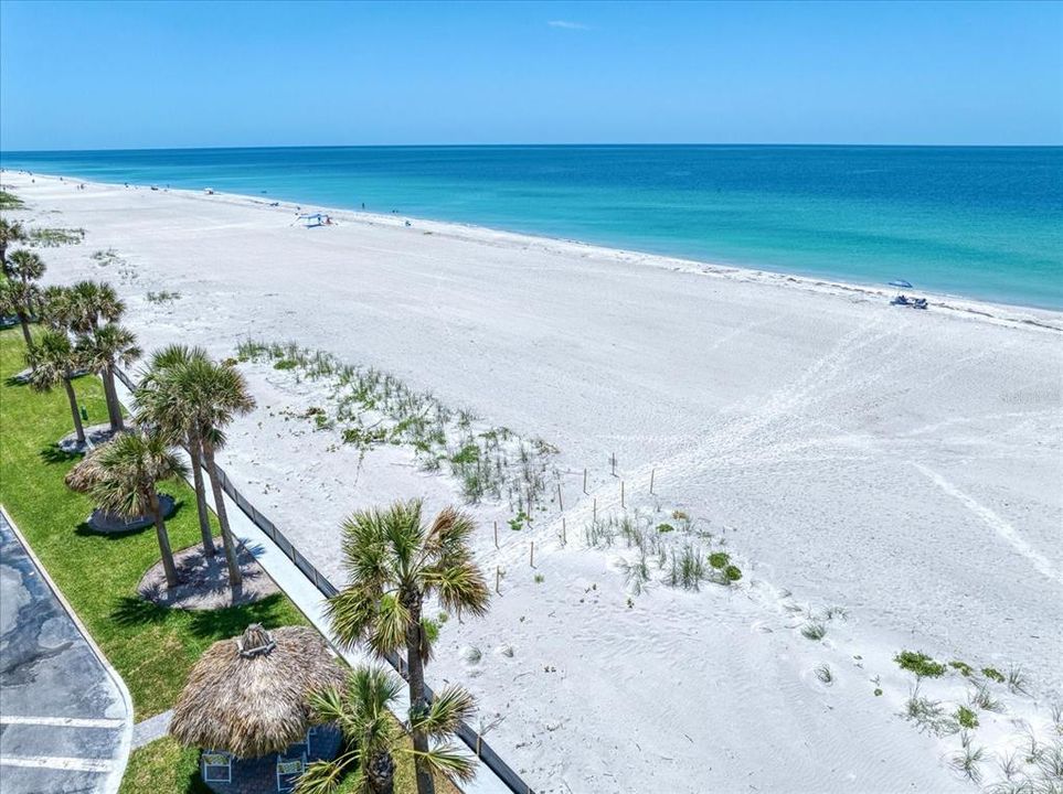 For Rent: $5,000 (2 beds, 2 baths, 1392 Square Feet)