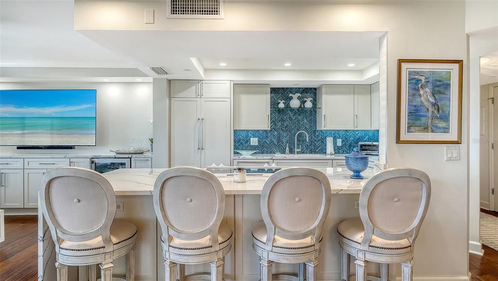Active With Contract: $1,370,000 (2 beds, 2 baths, 1456 Square Feet)