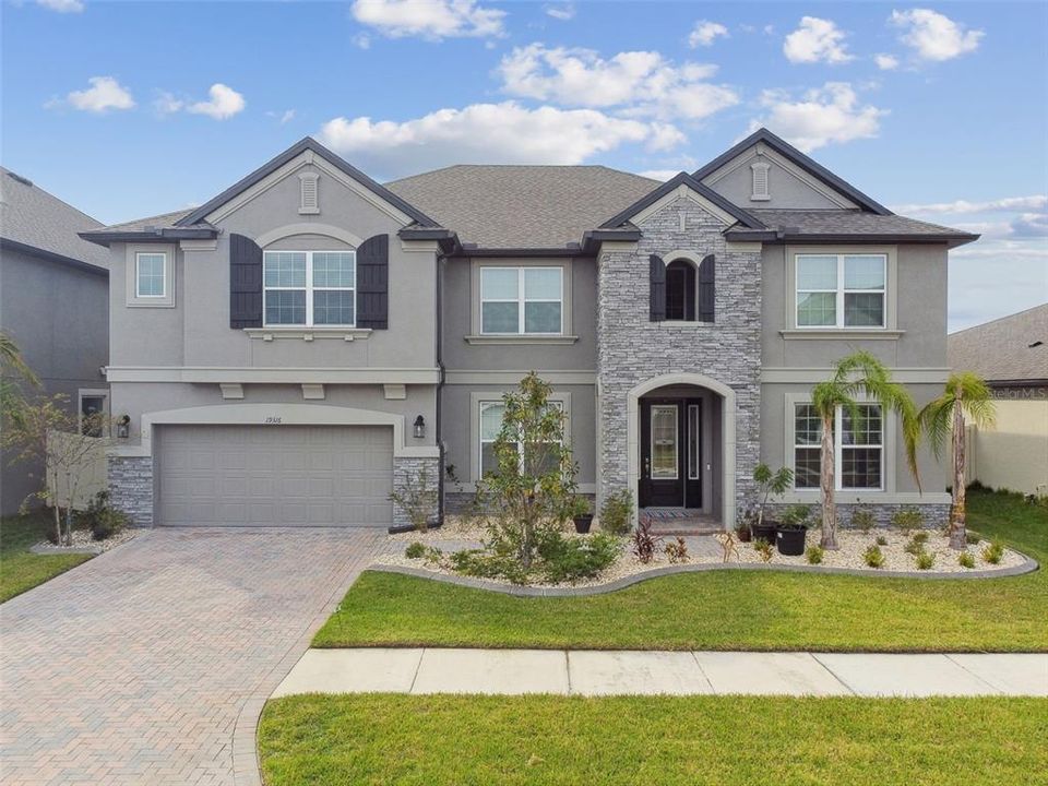 En Venta: $990,000 (7 camas, 5 baños, 5431 Pies cuadrados)