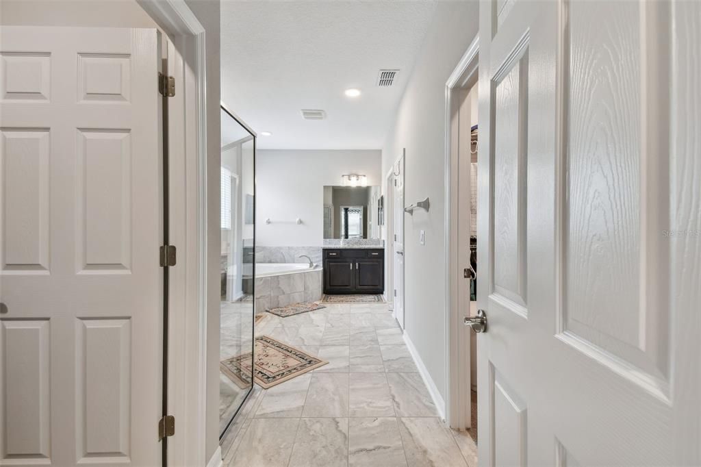 En Venta: $990,000 (7 camas, 5 baños, 5431 Pies cuadrados)