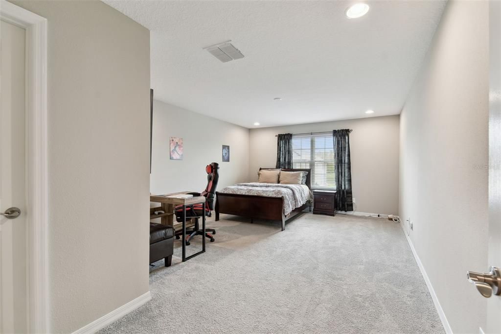 En Venta: $990,000 (7 camas, 5 baños, 5431 Pies cuadrados)