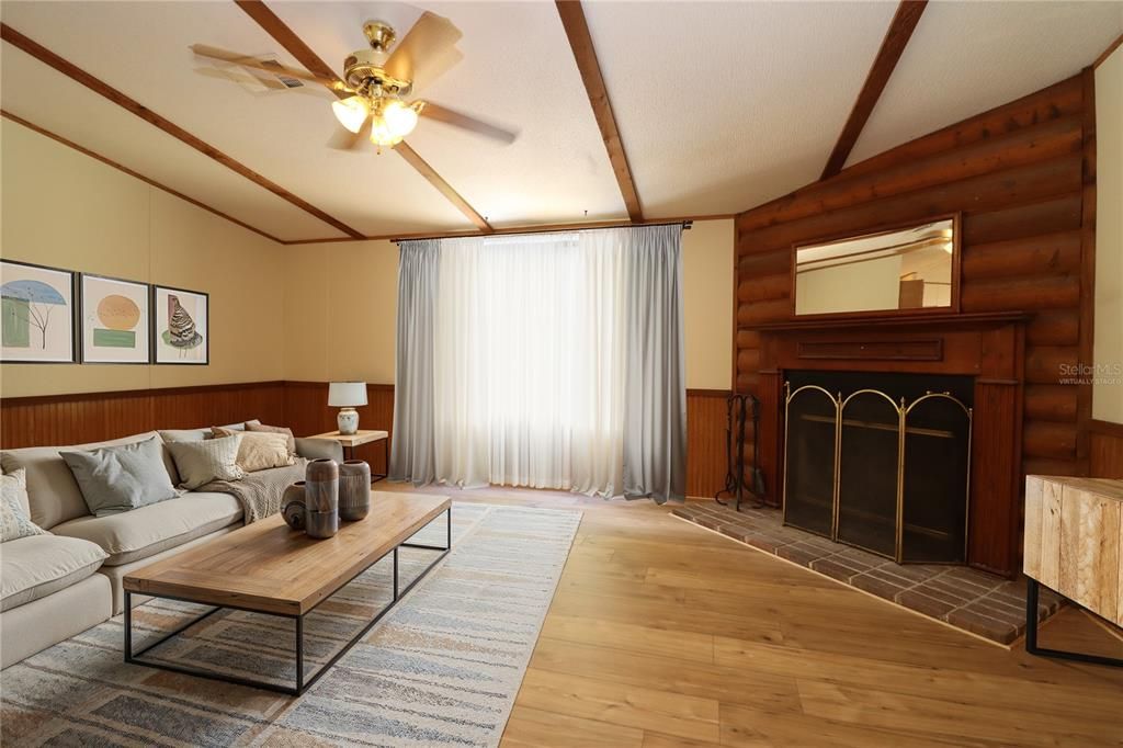 На продажу: $189,900 (3 спален, 2 ванн, 1404 Квадратных фут)