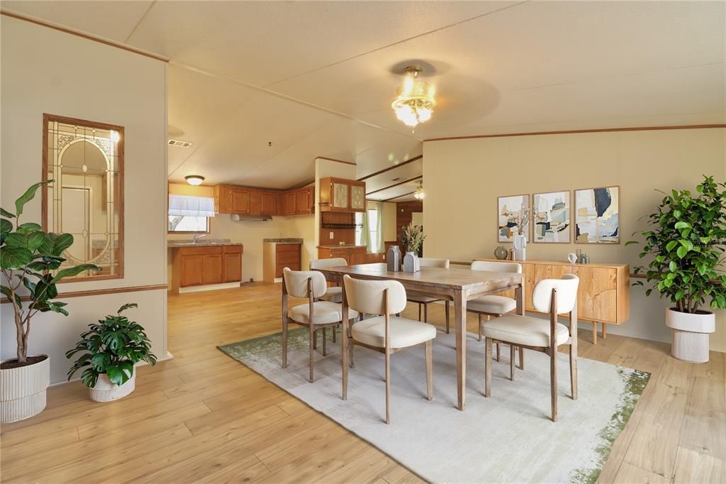 На продажу: $189,900 (3 спален, 2 ванн, 1404 Квадратных фут)