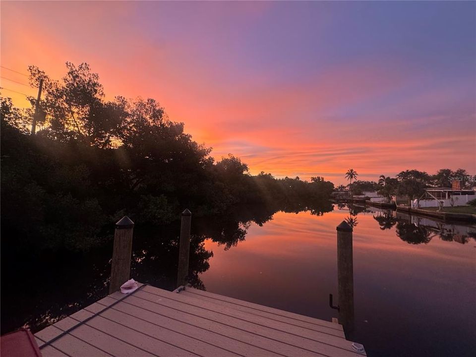 For Sale: $839,990 (3 beds, 2 baths, 1502 Square Feet)