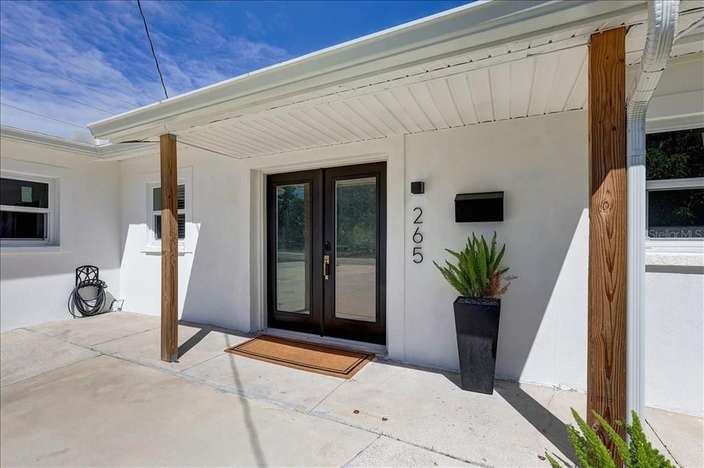 For Sale: $839,990 (3 beds, 2 baths, 1502 Square Feet)