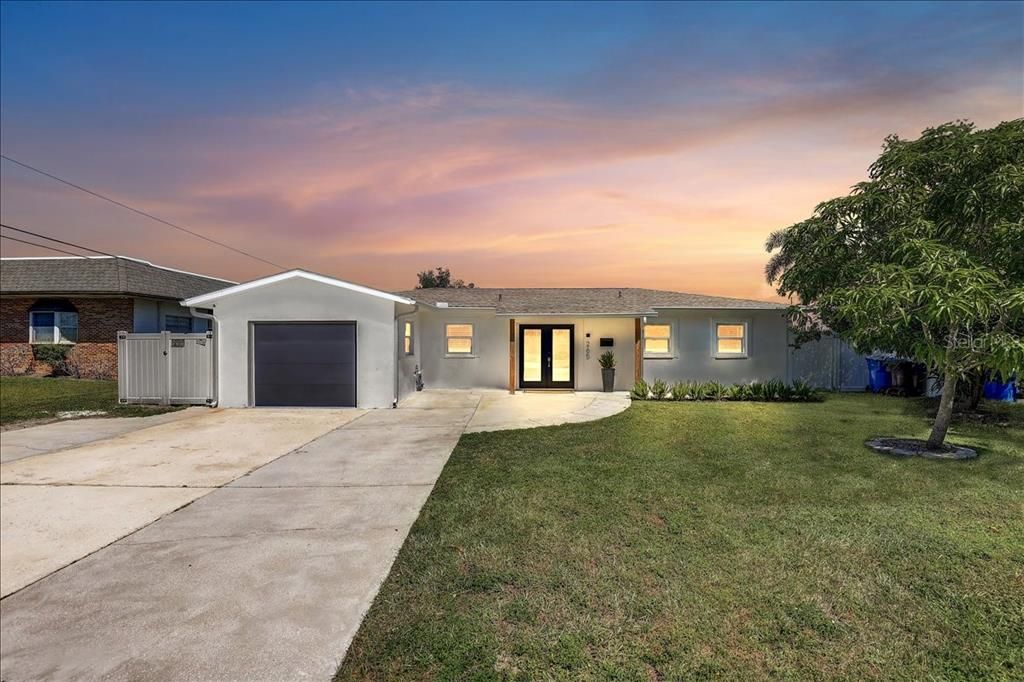 For Sale: $839,990 (3 beds, 2 baths, 1502 Square Feet)