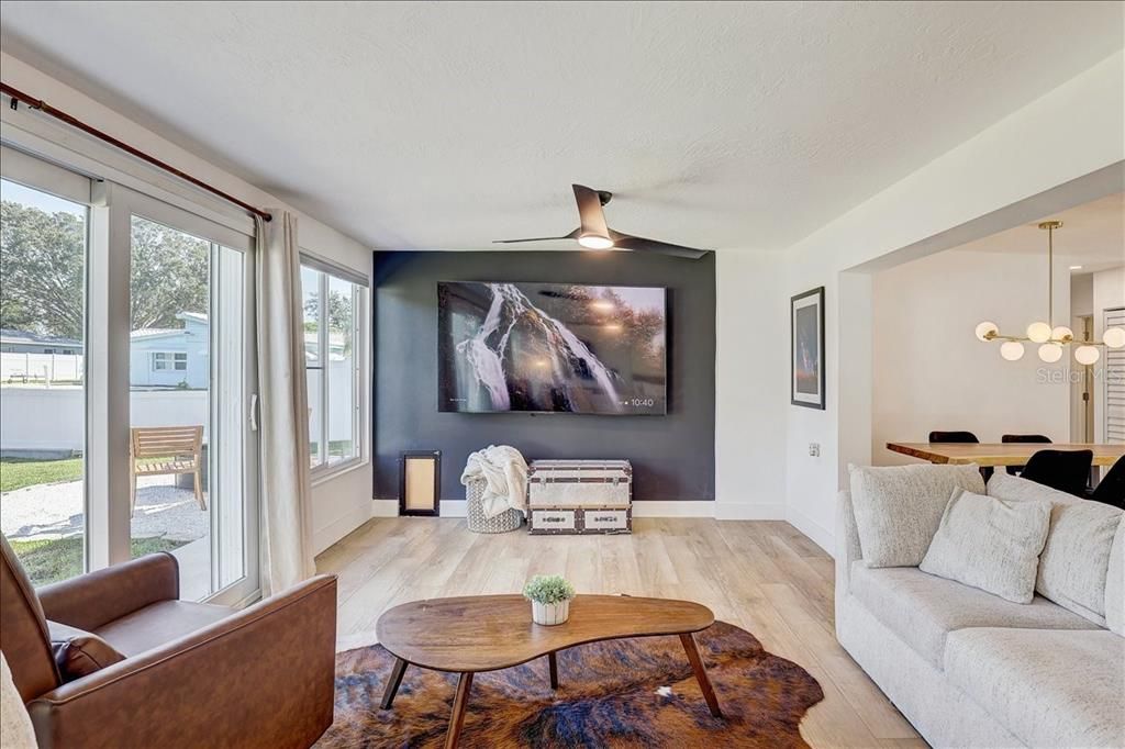 For Sale: $839,990 (3 beds, 2 baths, 1502 Square Feet)