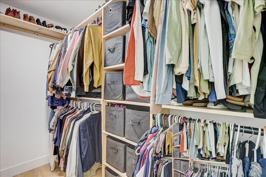 For Sale: $839,990 (3 beds, 2 baths, 1502 Square Feet)