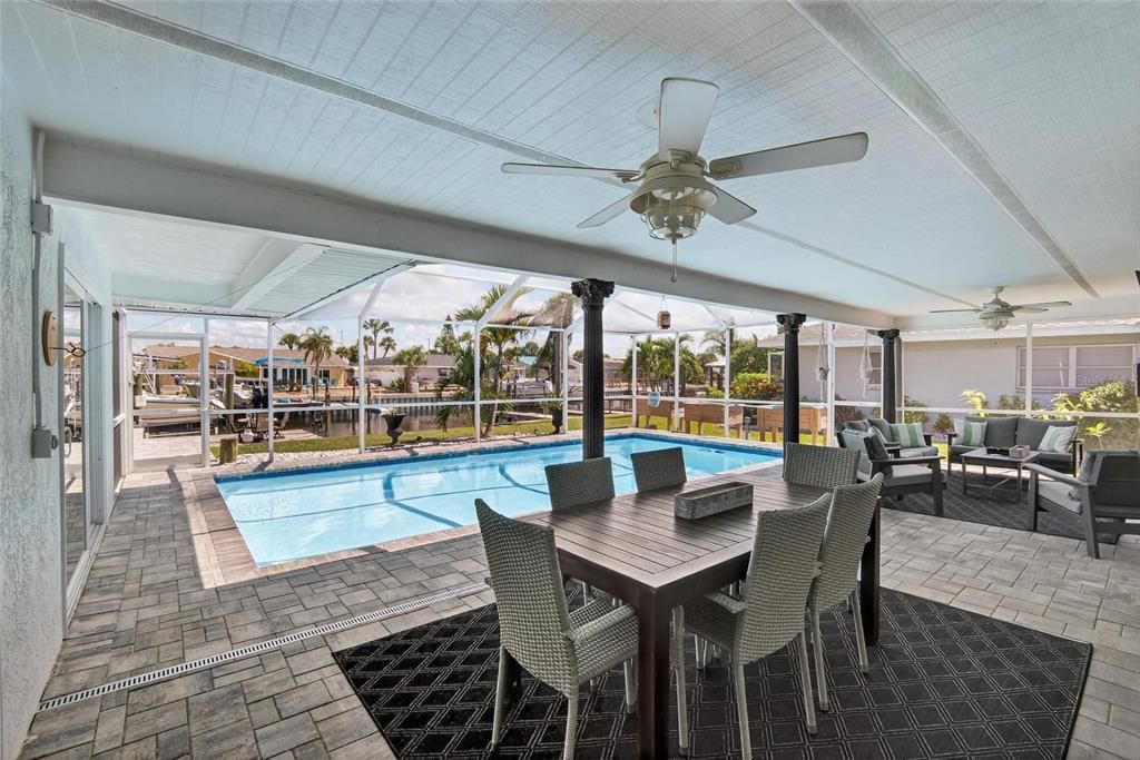 For Sale: $944,000 (4 beds, 2 baths, 1910 Square Feet)