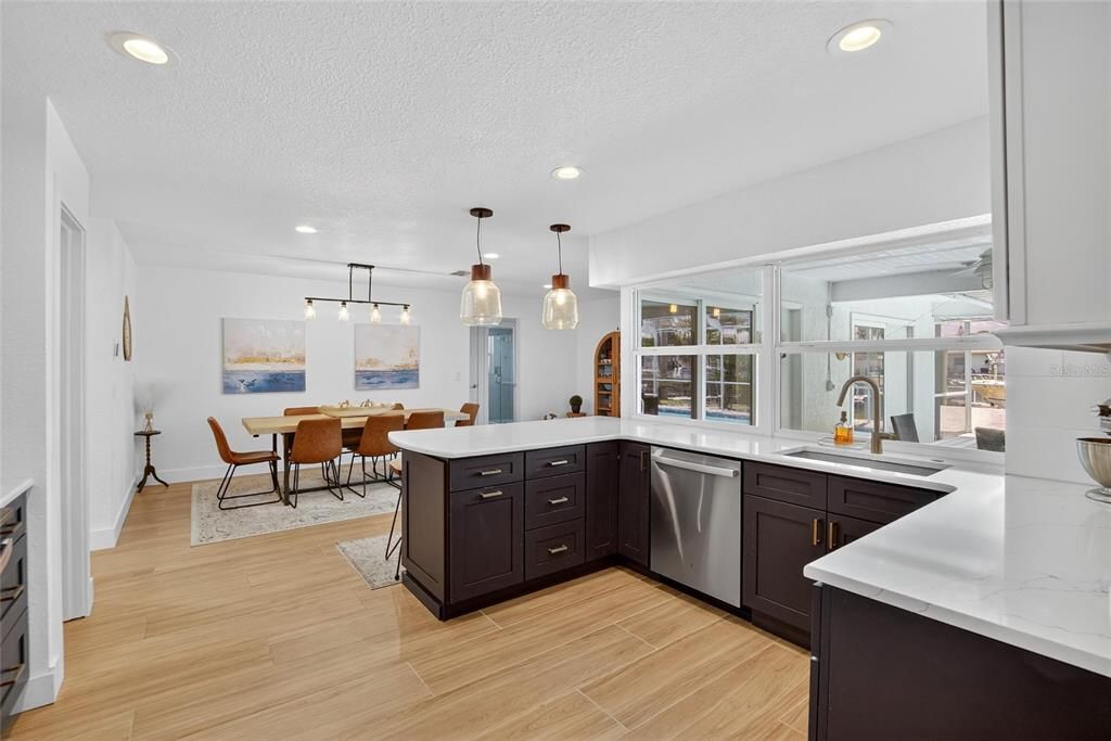 For Sale: $944,000 (4 beds, 2 baths, 1910 Square Feet)