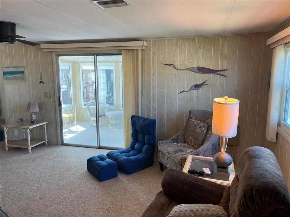 Activo con contrato: $168,000 (2 camas, 2 baños, 1176 Pies cuadrados)