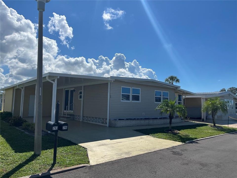 Activo con contrato: $168,000 (2 camas, 2 baños, 1176 Pies cuadrados)