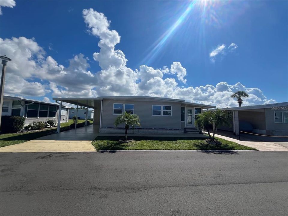 Activo con contrato: $168,000 (2 camas, 2 baños, 1176 Pies cuadrados)