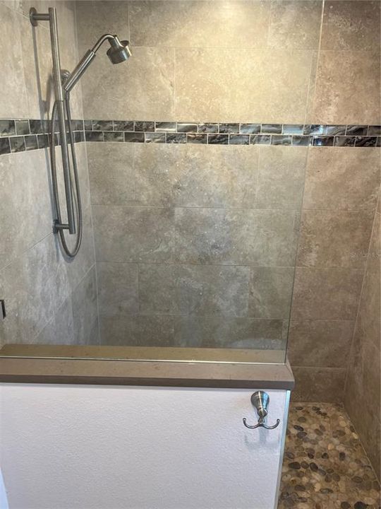 Activo con contrato: $168,000 (2 camas, 2 baños, 1176 Pies cuadrados)