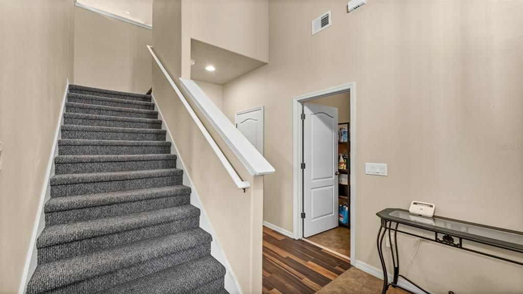 На продажу: $614,900 (5 спален, 3 ванн, 3076 Квадратных фут)