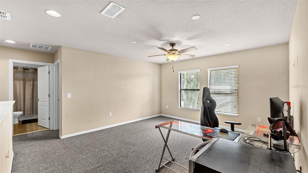 На продажу: $614,900 (5 спален, 3 ванн, 3076 Квадратных фут)