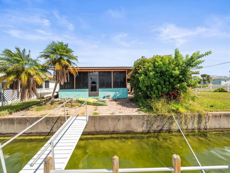 Activo con contrato: $260,000 (3 camas, 2 baños, 1640 Pies cuadrados)