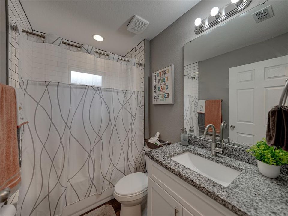 Active With Contract: $310,000 (3 beds, 2 baths, 1608 Square Feet)